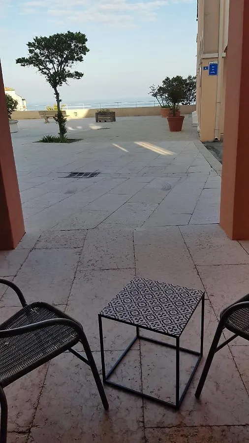 Cap Esterel Mer Sport Et Nature, Dans Village Pierres Et Vacances Saint-Raphaël 0*,